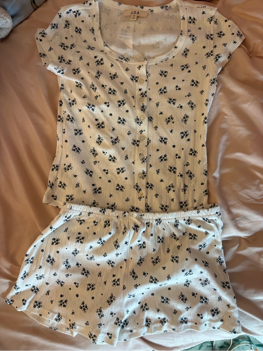 J.O.A. White Two-Piece Ribbed Button-Front Set with Black Floral Print